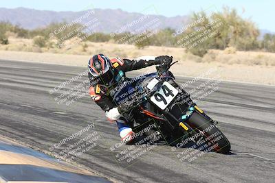 media/Dec-04-2025-Racers Edge (Thu) [[5ebc9f124d]]/3-B Group/3-Session 2 (Turn 7 Inside)/